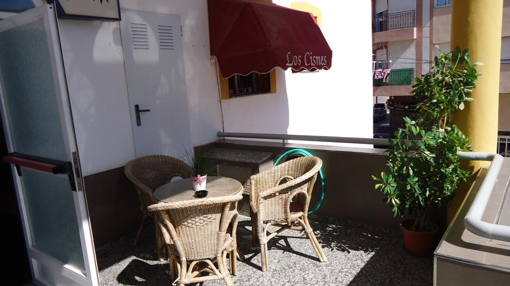 Pension Los Cisnes El Puerto de Mazarrón Exterior foto